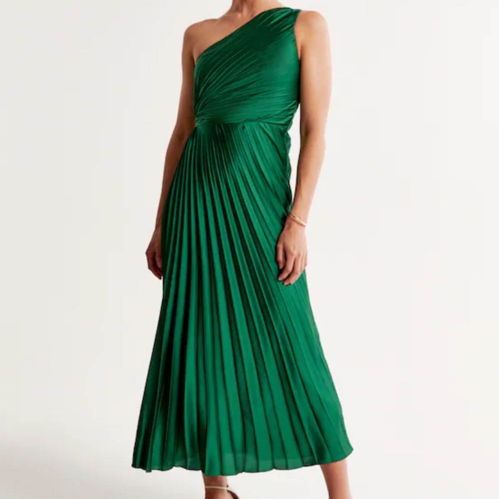 Abercrombie One Shoulder Pleated Maxi Dress, Green, Size Petite Medium / MP, NWT